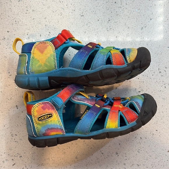 Keen kids multicolour with Closed-Toe Design size 1 - Picture 2 of 10